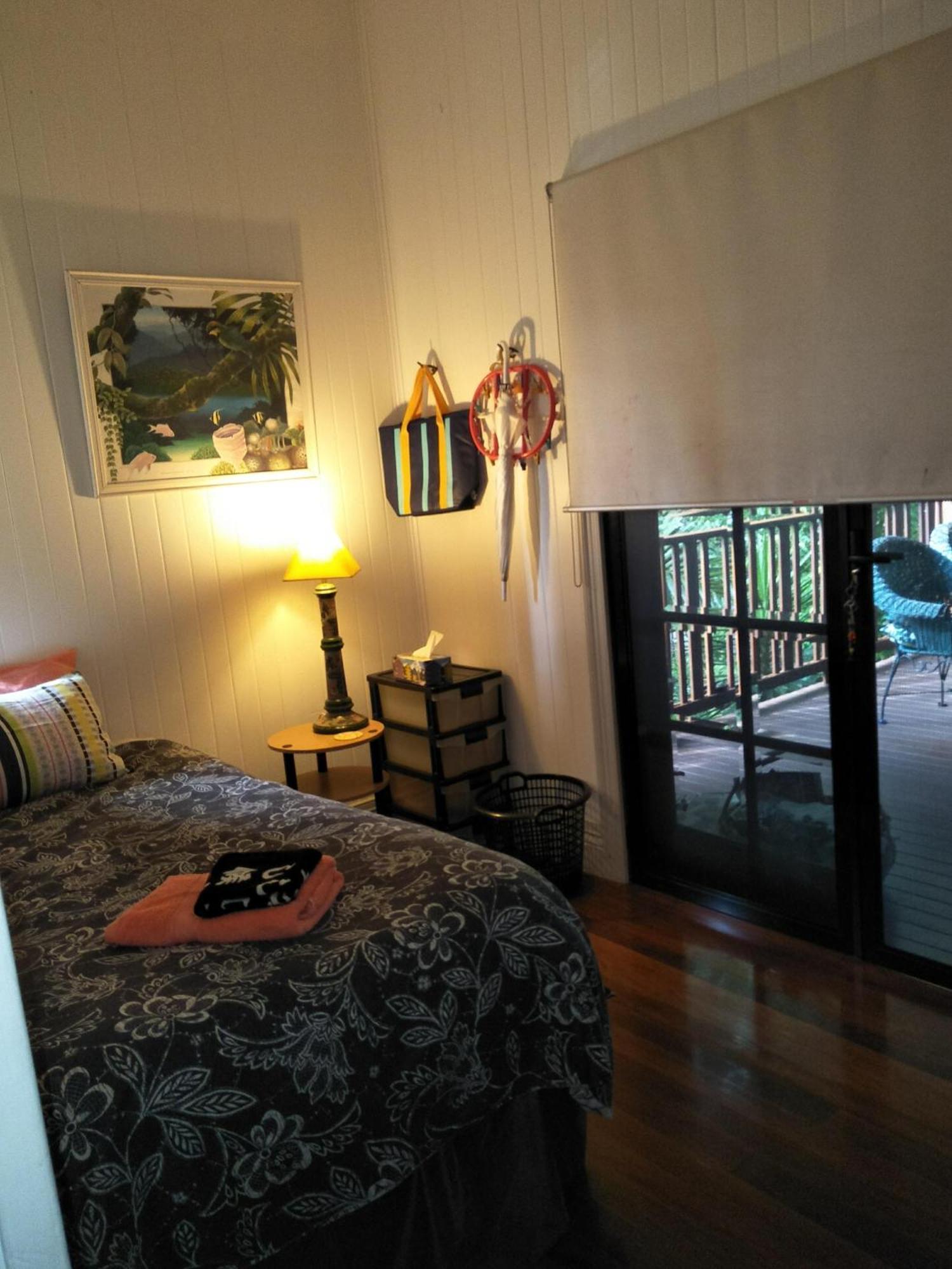Homestay At Julie'S แคนส์ ภายนอก รูปภาพ