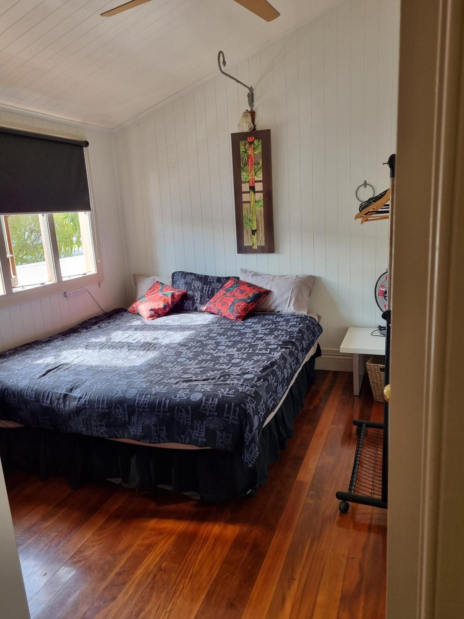 Homestay At Julie'S แคนส์ ภายนอก รูปภาพ